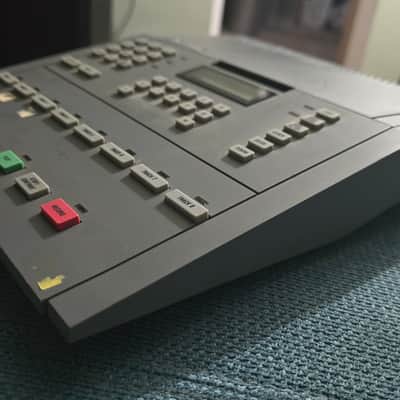 Alesis MMT-8 Multi-Track MIDI Recorder Sampler/Sequencer image 3