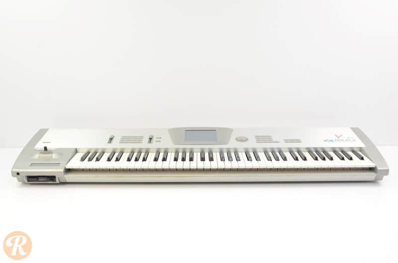 Korg Trinity V3 Pro 76-Key 32-Voice Polyphonic Workstation (1998
