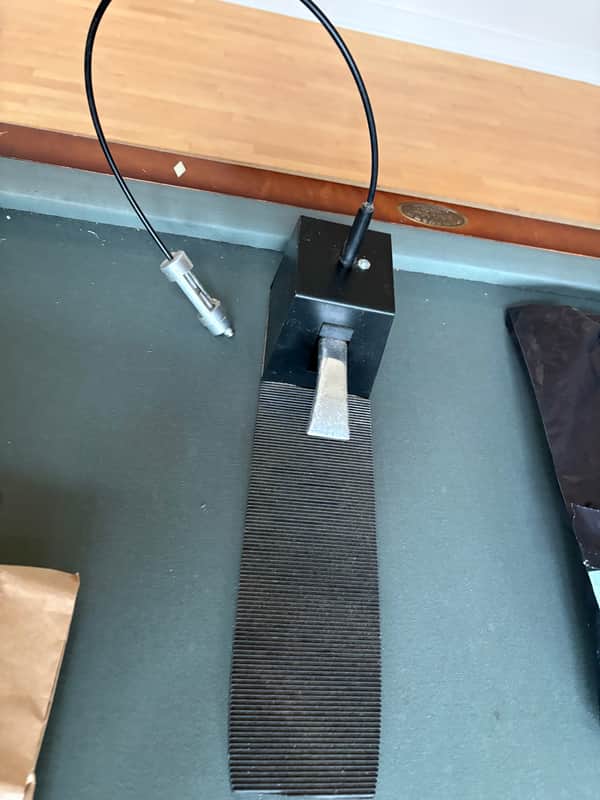 Wurlitzer 200/200A sustain pedal 2010s - Black image 1