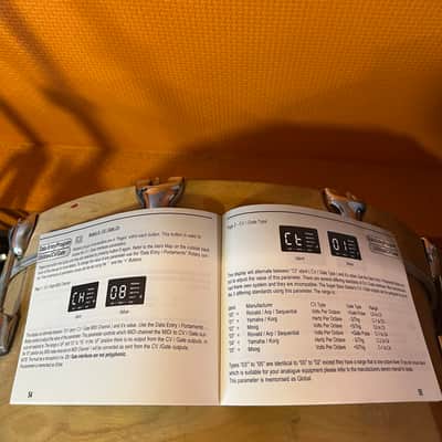 Novation Super Bass Station Owner's manual (1997) image 2