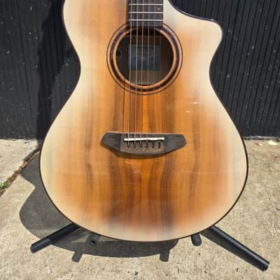 Breedlove Pursuit EX S Concert/White Sand image 2