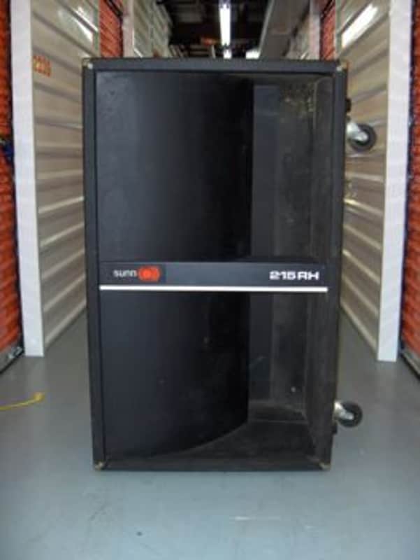 Sunn 215 RH image 1