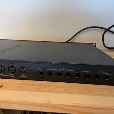 Roland R-8M Total Percussion Sound Module 1980s - Black image 2