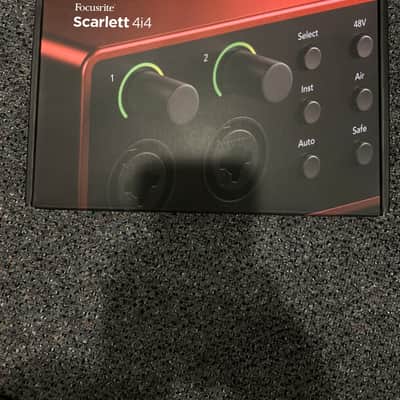 Focusrite Scarlett 4i4 4th Gen USB Audio Interface 2023 - Present - Red image 3
