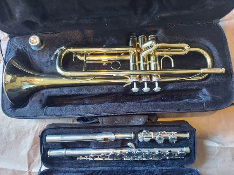 Cecilio Mendini Trumpet AND Flute as a set image 1