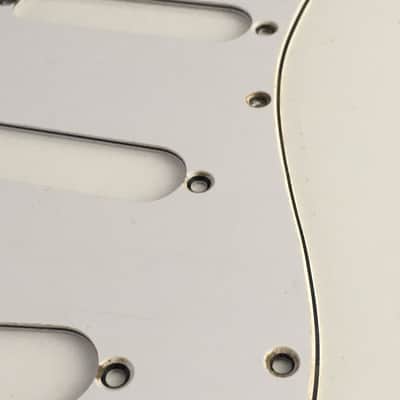 Vintage Spec Fender Lic Old Style Guitar Lefty Strat Pickguard 3-ply Aged Relic image 3