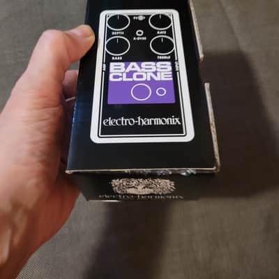 Immagine Electro-Harmonix Bass Clone Nano Analog Chorus 2016 - Present - Purple/Black - 2