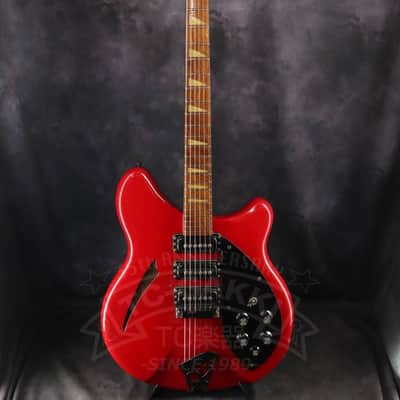 Rickenbacker 370 image 2