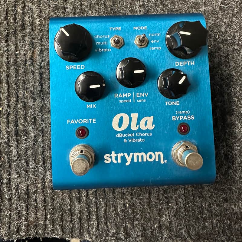 2010 – Present Strymon Ola dBucket Chorus and Vibrato Blue