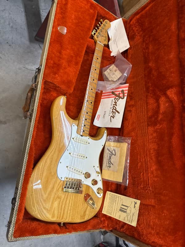 Fender The Strat with Maple Fretboard 1980 - 1983 - Natural image 1