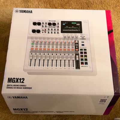 Yamaha MGX12 18-Channel Digital Mixing Console 2026 - Present - White image 7
