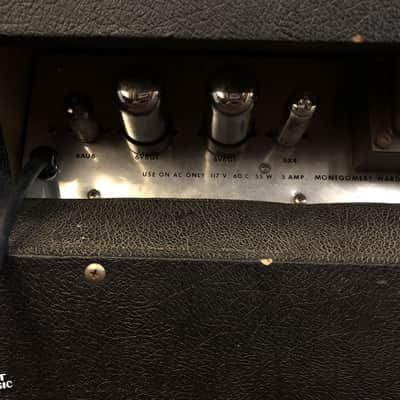 Airline Montgomery Ward 62-9013A Vintage 15W 1x12" Guitar Tube Combo c. 1960s image 7