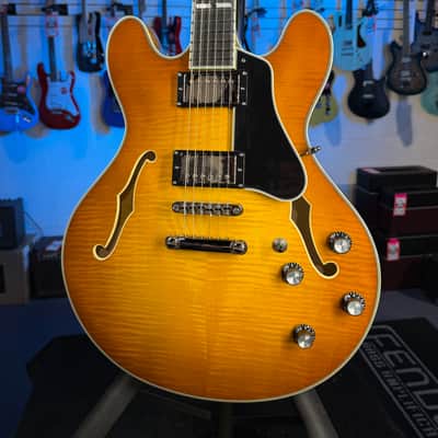 Eastman Guitars T486-GB Thinline Semi-hollowbody Electric Guitar - Goldburst, w Case, Free Plek! 822 image 3