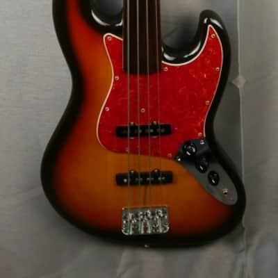 Fender JB-62 FL Fretless Jazz Bass Reissue MIJ | Reverb