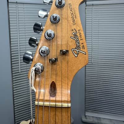 1983 Fender USA Stratocaster,  Black image 4