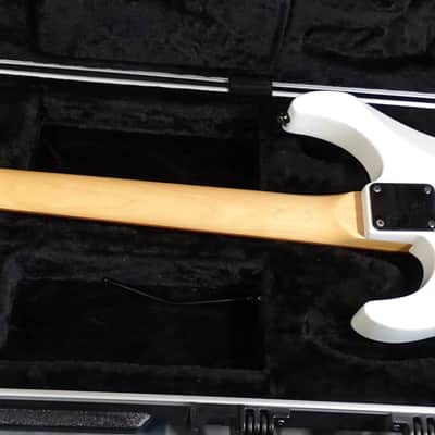 Charvette Model 270 - 1990 image 12