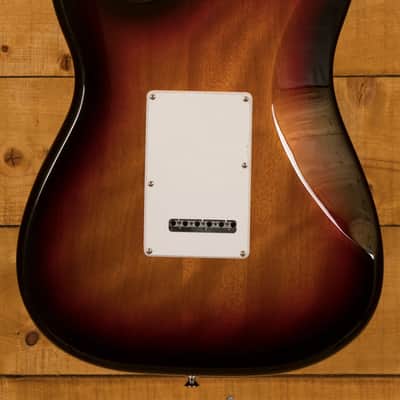 Squier Affinity Series Stratocaster - Laurel - 3-Colour Sunburst image 4