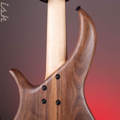 F Bass BN5 Walnut image 10