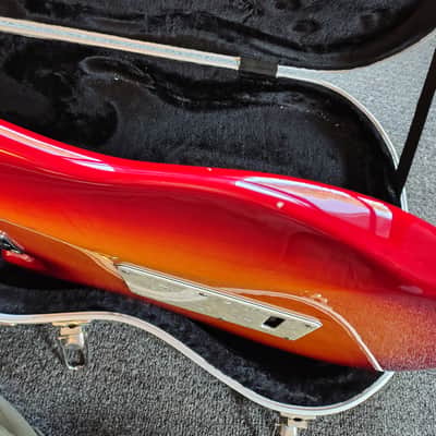 Fender American Deluxe Stratocaster with Maple Fretboard 2002 - 2003 - Aged Cherry Burst image 8