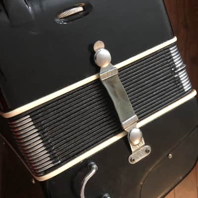 Bertini Lux 660 The Roma Accordion 120 Bass Made in Italy image 6