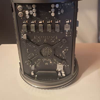 Apple Mac Pro 2.7 GHZ 12 CORE 512GB SSD 64 RAM image 5