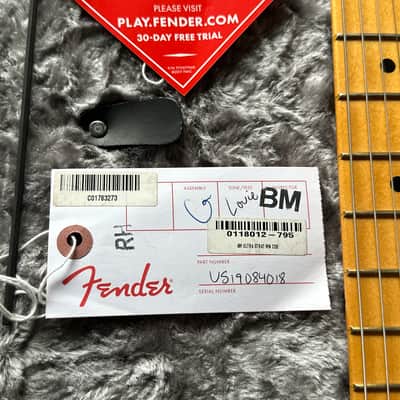 2019 Fender American Ultra Stratocaster Cobra Blue Excellent & Complete image 7