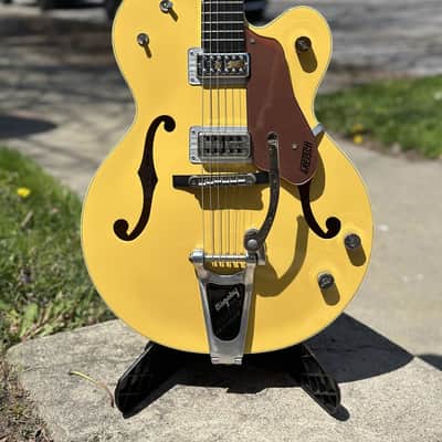 Gretsch G6118T-120 120th Anniversary - Bamboo Yellow image 4