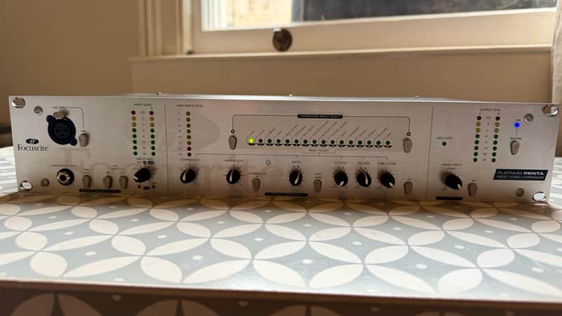 Focusrite Platinum Penta Preset Stereo Compressor with Mic Pre image 1