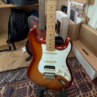 Fender Player Stratocaster HSS Plus Top with Maple Fretboard 2019 - 2021 - Sienna Sunburst image 2