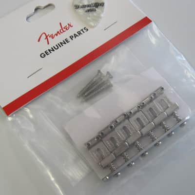 Immagine Fender American Vintage Non-Tremolo Stratocaster Bridge 0037592049 - 2