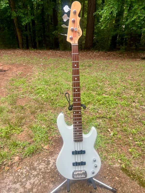 G&L JB-2 Tribute bass guitar image 1