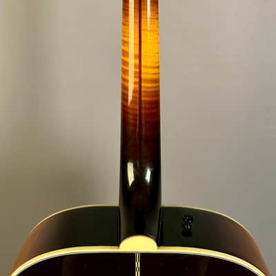 Gibson J-200 Limited Edition 100th Anniversary Model 1994 - Sunburst image 19