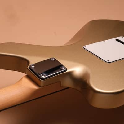 Suhr Classic JM 2026 - Metallic gold image 3