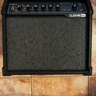 Line 6 Spider V 20 MkII 20-Watt 1x8" Digital Modeling Guitar Combo 2019 - 2021 - Black image 1