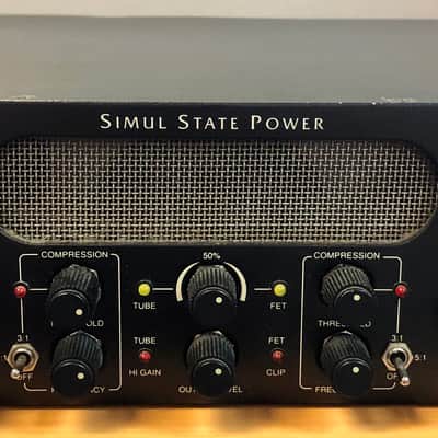 Mesa Boogie Basis M-2000 600 Watt Simul-State Bass Amplifier Head - Pre Owned image 3