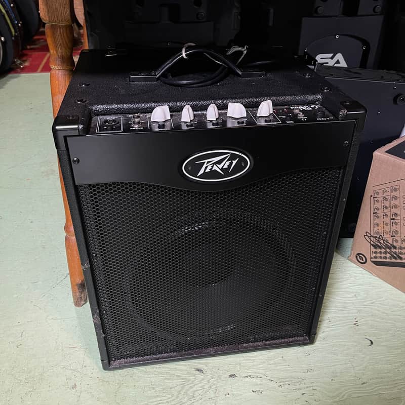 2000s Peavey Max 112 40w 1x12" Bass Combo Amp image 1