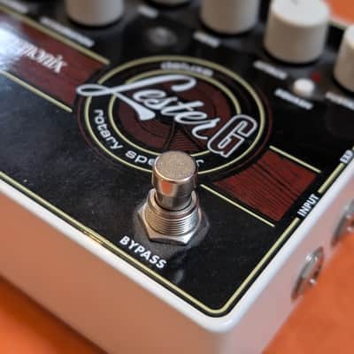 Electro-Harmonix Lester G Deluxe Rotary Speaker 2015 - Present - Black / Brown image 2