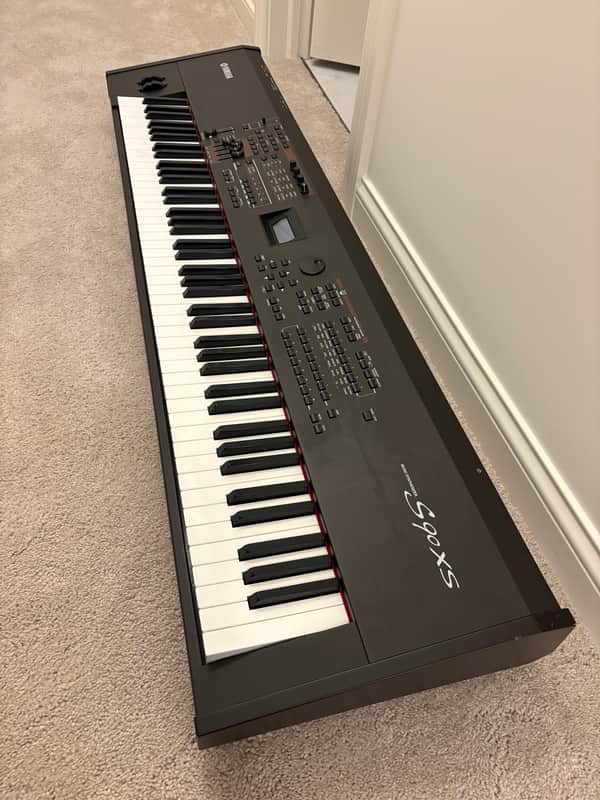 Yamaha S90 XS 88-key Master Keyboard | Reverb