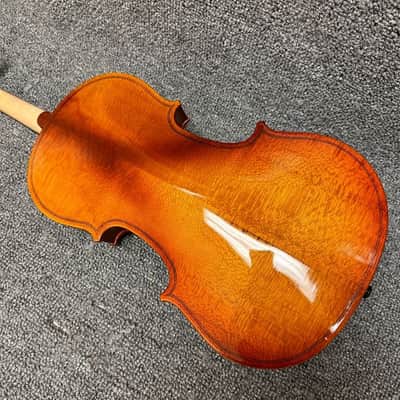 Crescent 4/4 Violin with Case and Bow image 8