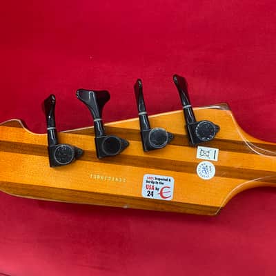 Epiphone Thunderbird Pro-IV Electric Bass 2013 - Fireburst image 15