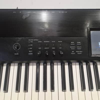 Korg Krome 88 - Digital Piano/Workstation - 88-Key - Dark Metallic - Good w/ Soft Case, Power Supply image 4