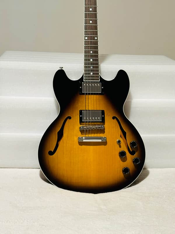 Gibson Midtown Standard semi hollowbody in beautiful Vintage Sunburst - unplayed & great tone