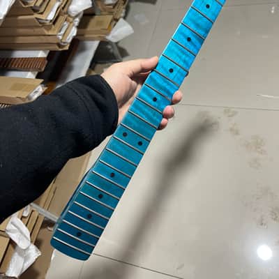 1 Round stainless steel 22 frets blue gloss finish flame Maple guitar neck 25.5inch hole 10mm 。 image 1