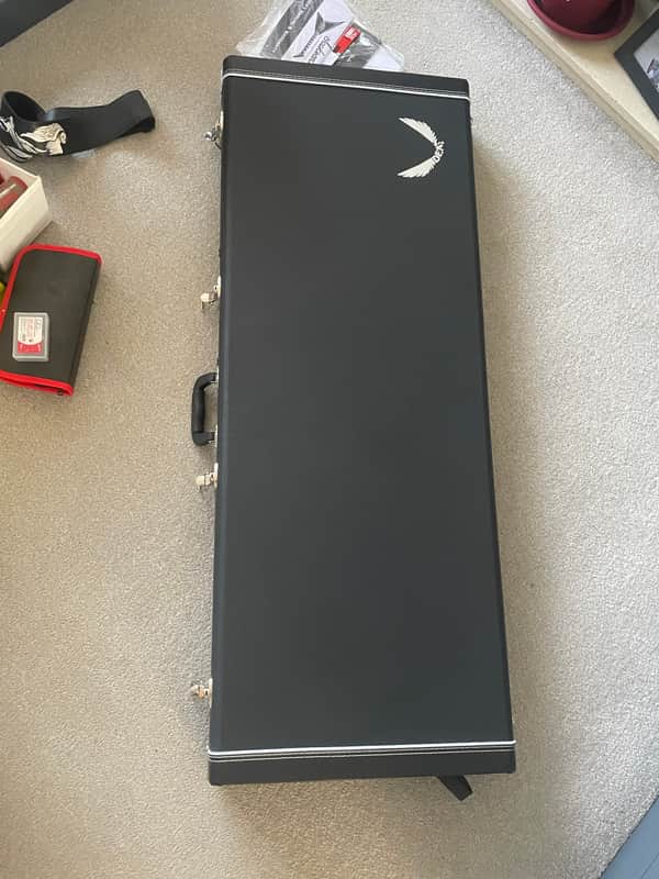 Dean ML Deluxe Hardcase image 1
