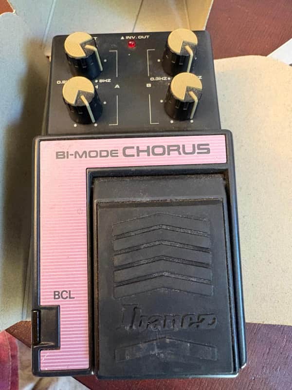 Ibanez BCL Bi-Mode Chorus Bild 1