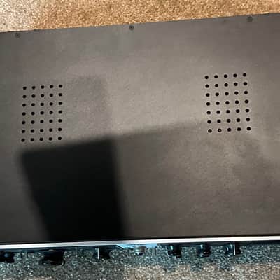 Universal Audio 6176 Channel Strip 2003 - Present - Silver image 3
