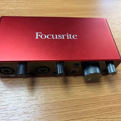 One Owner Focusrite Scarlett 2i2 3rd Gen USB Audio Interface 2019 - Present - Red / Black image 5