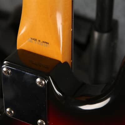 Fender Bass VI - Made in Japan - 3 Tone Sunburst - 2nd Hand image 9