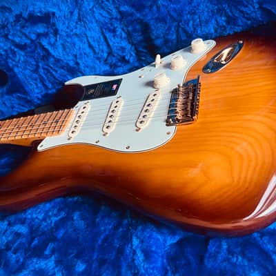 Fender 75th Anniversary Commemorative Stratocaster 2021 - 2-Color Bourbon Burst image 5