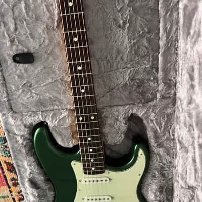 Fender Stratocaster Traditional II 60s Aged Sherwood Green Metallic (2023) w/case MIJ image 3